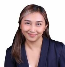 Picture of Cristina Veluz